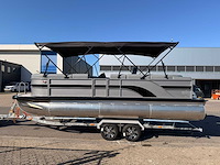 Uf marine - 2026 - 22ft - ponton boot / consoleboot - afbeelding 33 van  41