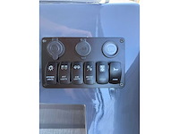 Uf marine - 2026 - 22ft - ponton boot / consoleboot - afbeelding 19 van  43