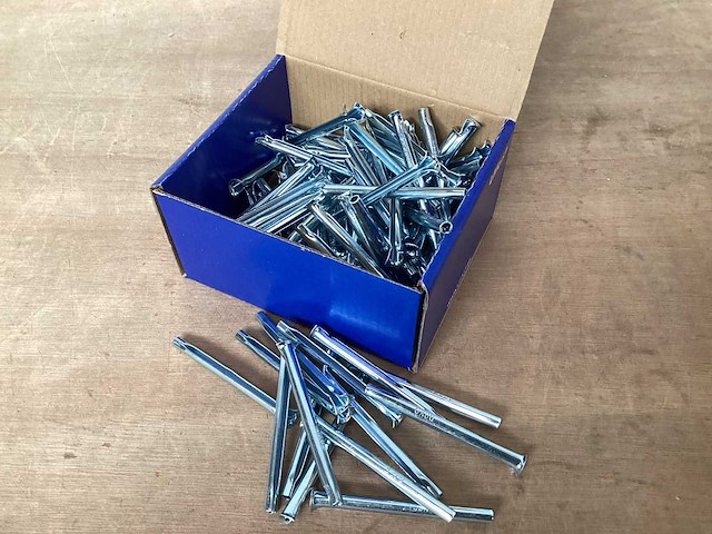 Ufast expressnagel 6x80 (1000x) - afbeelding 1 van  1