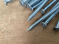 Ufast ufczs75202 kozijnschroef 7,5x202 verzinkt (4800x) - afbeelding 3 van  4