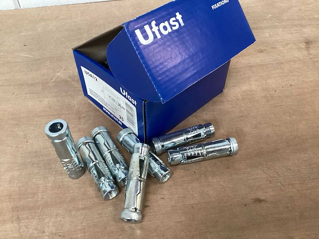 Ufast usa12 keilhuls m12x75, doos 25 stuks (50x) - afbeelding 1 van  4