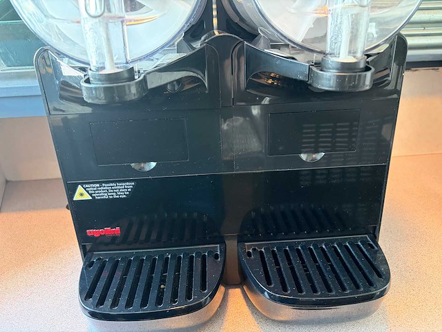 Ugolinie - n910 new generation - dubbele slush puppy machine - afbeelding 4 van  6