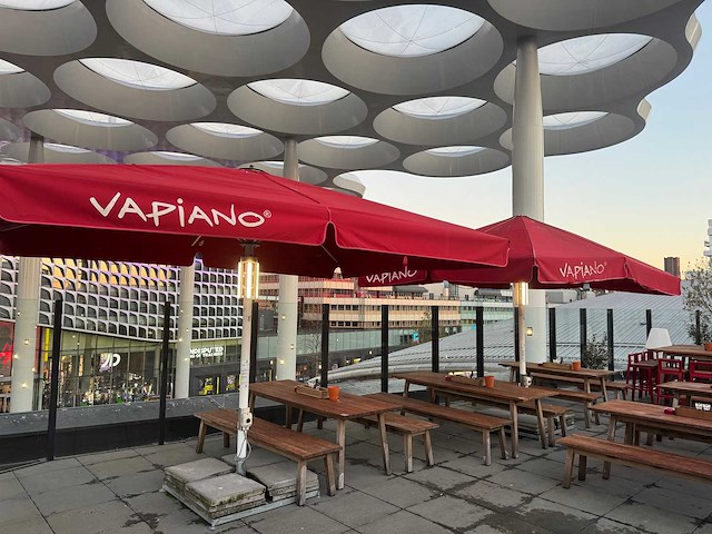 Uhlmann - parasol met verlichting (4x3 meter) - afbeelding 1 van  8