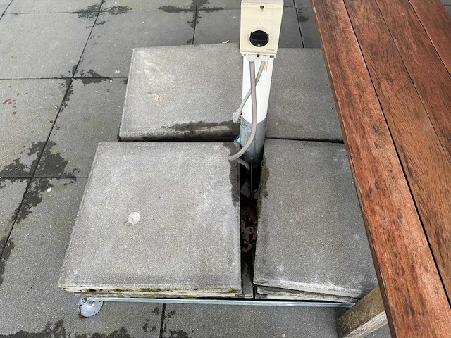 Uhlmann - parasol met verlichting (4x3 meter) - afbeelding 7 van  8