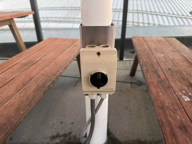 Uhlmann - parasol met verlichting (4x3 meter) - afbeelding 7 van  8