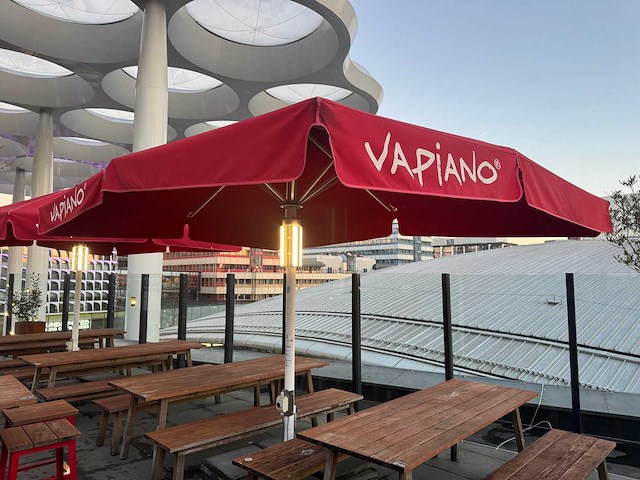 Uhlmann - parasol met verlichting (4x3 meter) - afbeelding 1 van  8