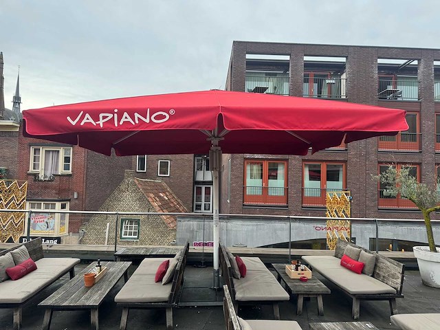 Uhlmann - parasol met verlichting (4x3 meter) - afbeelding 1 van  8