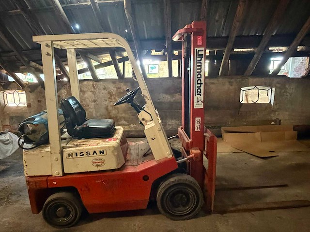 Uhrmacher / nissan f01a15 vorkheftruck - afbeelding 8 van  14
