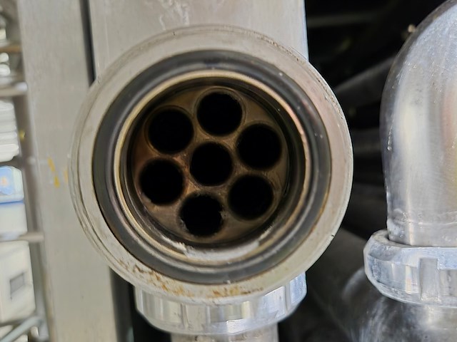 Uht - afbeelding 20 van  31