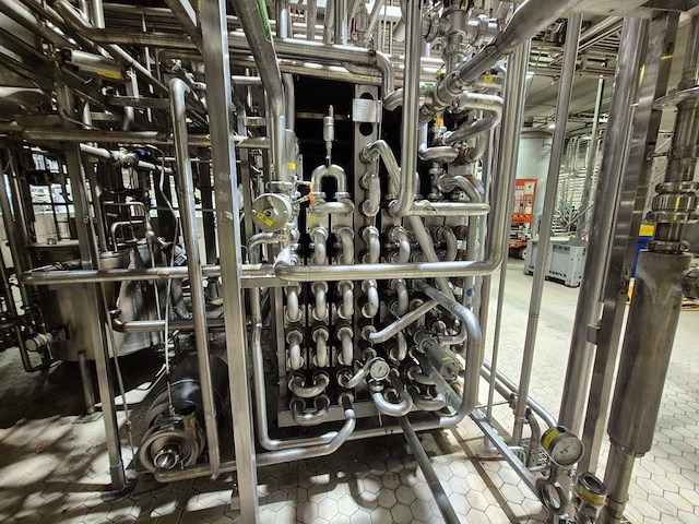 Uht - afbeelding 25 van  31