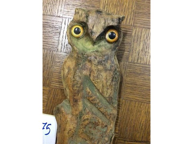 Uil hout - afbeelding 2 van  2