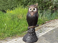 Uil op boomstam 112 cm hoog - afbeelding 1 van  3