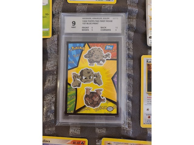 Uit 1999 – zeldzame gegrade topps pokémonkaart 'geodude, graveler & golem' (mint 9 met back 10) + vintage & moderne kaartenmix - afbeelding 2 van  7