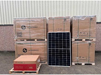 Uit faillissement allimex green power nederland bv; zonnepanelen, omvormers, warmtepompen en dakmontage materiaal