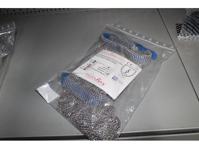 Uitbeenhandschoen niroflex easyfit maat l . nieuw - afbeelding 1 van  2