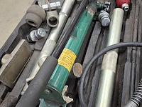 Uitdeukset compac - afbeelding 8 van  10