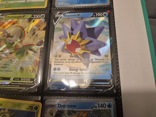 Uitgebreide pokémon verzameling met vintage kaarten, mappen en playmat - afbeelding 9 van  48