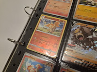 Uitgebreide pokémon verzameling met vintage kaarten, mappen en playmat - afbeelding 28 van  48