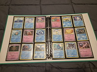 Uitgebreide pokémon verzameling met vintage kaarten, mappen en playmat - afbeelding 35 van  48