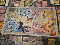 Uitgebreide pokémon verzameling met vintage kaarten, mappen en playmat - afbeelding 34 van  48