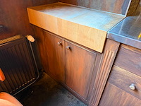 Uitgifte balie met bain-marie en kasten - afbeelding 5 van  14
