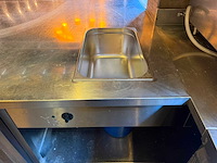 Uitgifte balie met bain-marie en kasten - afbeelding 13 van  14