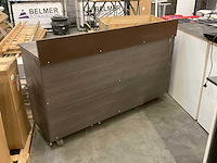 Uitgiftebalie - afbeelding 1 van  2