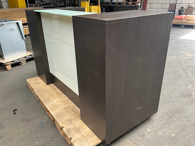 Uitgiftebalie - afbeelding 2 van  4