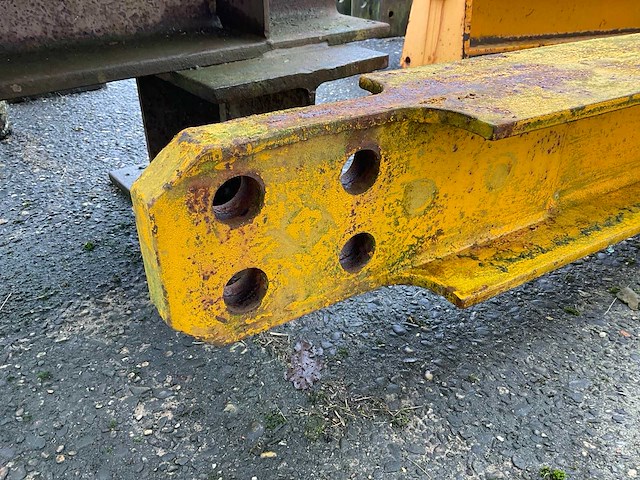 Uithouder / draagbalk - afbeelding 3 van  3