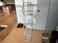 Uitklapbaar folderrek (3x) - afbeelding 1 van  5