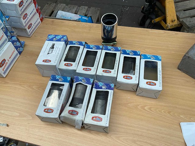 Uitlaat sierstuk (10x) - afbeelding 1 van  5