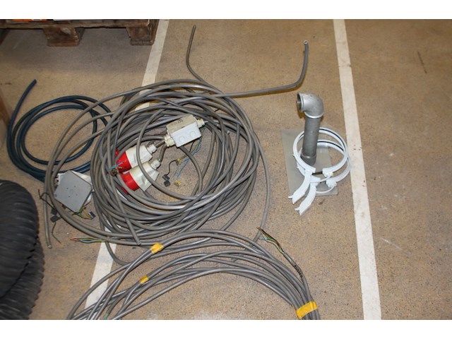 Uitlaatgas afzuiging garage - afbeelding 2 van  11