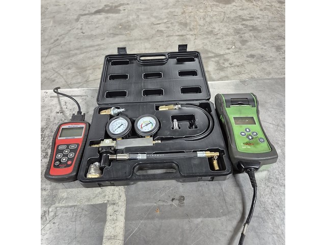 Uitleesapparaat, lekkage tester en accutester, maxiscan, weber tools, bosch, ms509, wt111021, bat 131 - afbeelding 1 van  14