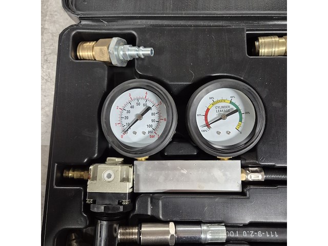 Uitleesapparaat, lekkage tester en accutester, maxiscan, weber tools, bosch, ms509, wt111021, bat 131 - afbeelding 12 van  14