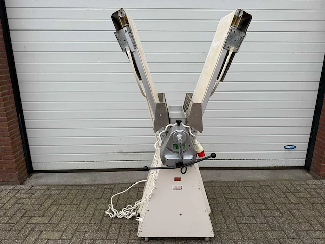 Uitroltafel - uitrolmachine - afbeelding 2 van  6