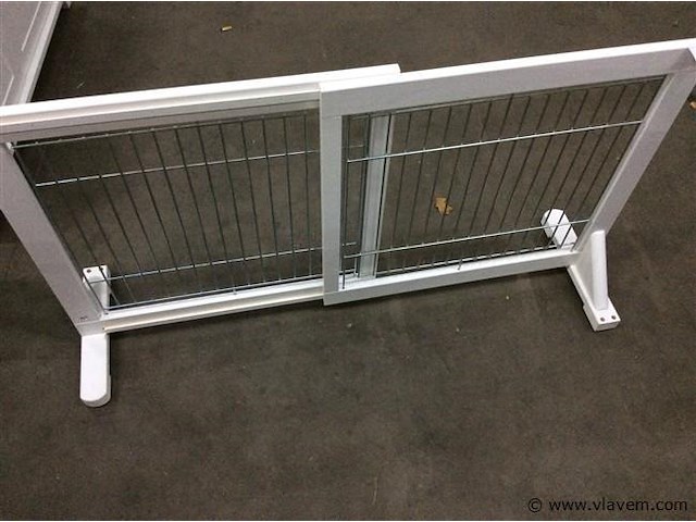 Uitschuifbaar hekje - afbeelding 2 van  2