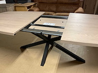 Uitschuifbare eetkamertafel - afbeelding 4 van  18