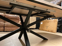 Uitschuifbare eetkamertafel - afbeelding 10 van  18