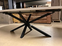 Uitschuifbare eetkamertafel - afbeelding 16 van  18