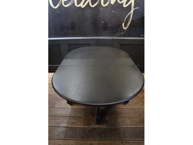 Uitschuifbare eettafel - afbeelding 1 van  6