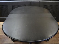 Uitschuifbare eettafel