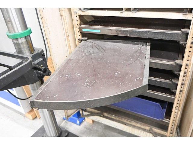 (uitschuifbare) freesmachine onderdelenkast - afbeelding 3 van  5