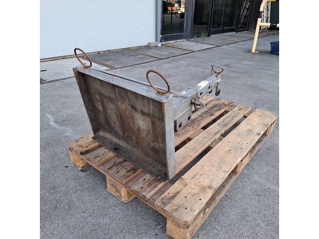 Uitschuifbare hijshulp, de schans, hmu 250, 2008 - afbeelding 2 van  6