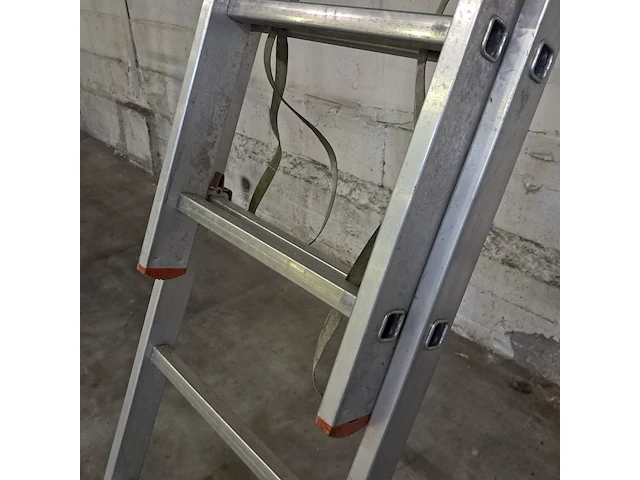 Uitschuifbare ladder 2x10 treeds - afbeelding 4 van  5