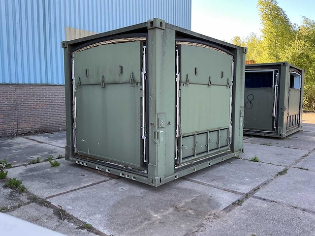 Uitschuifbare legercontainer - afbeelding 1 van  5