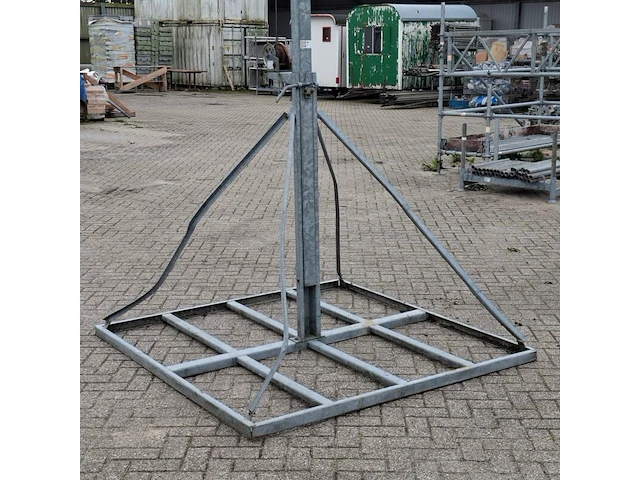 Uitschuifbare lichtmast - afbeelding 2 van  8