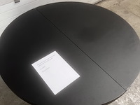 Uitschuifbare ronde glazen tafel met zwarte stalen poten ø 120 (160) cm, kave home, vashti - afbeelding 3 van  7