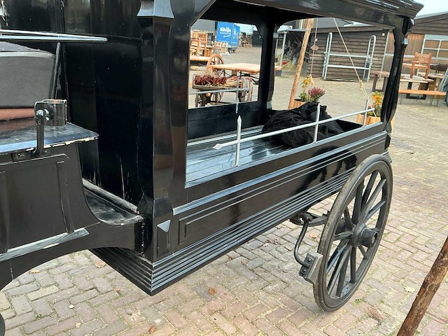 Uitvaartkoets - afbeelding 5 van  35