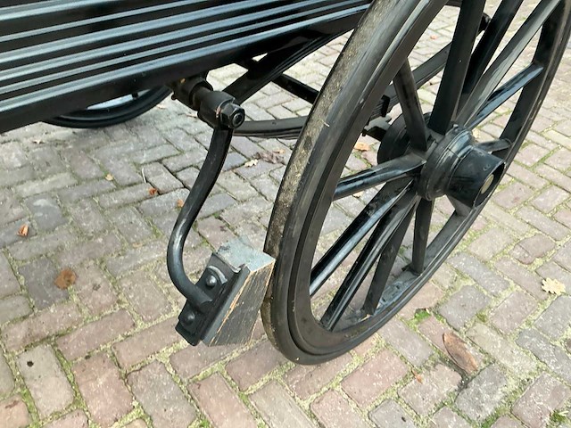 Uitvaartkoets - afbeelding 8 van  35