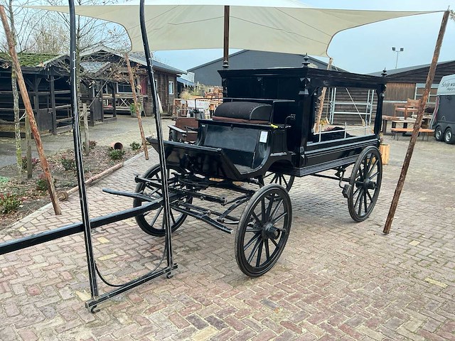 Uitvaartkoets - afbeelding 1 van  35